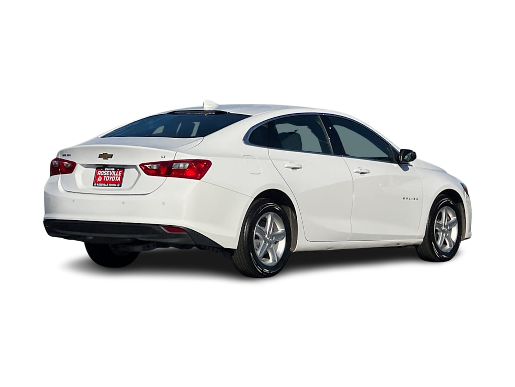 Thumbnail: 2024 Chevrolet Malibu - 16