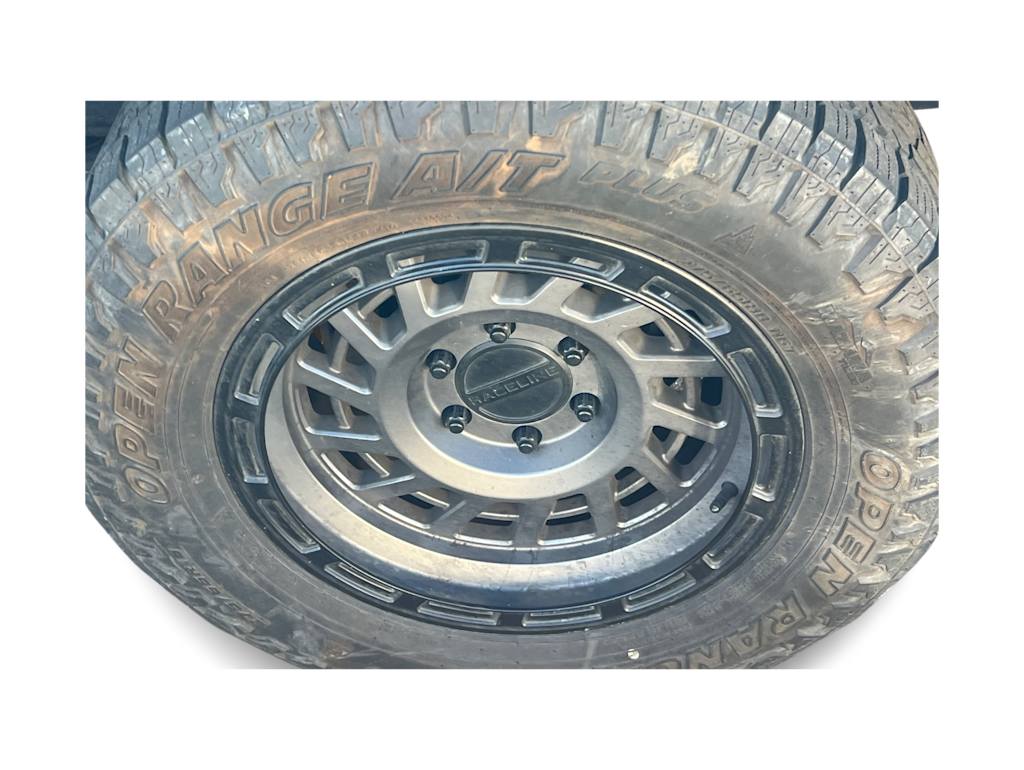 Thumbnail: 2018 Chevrolet Silverado 1500 - 23
