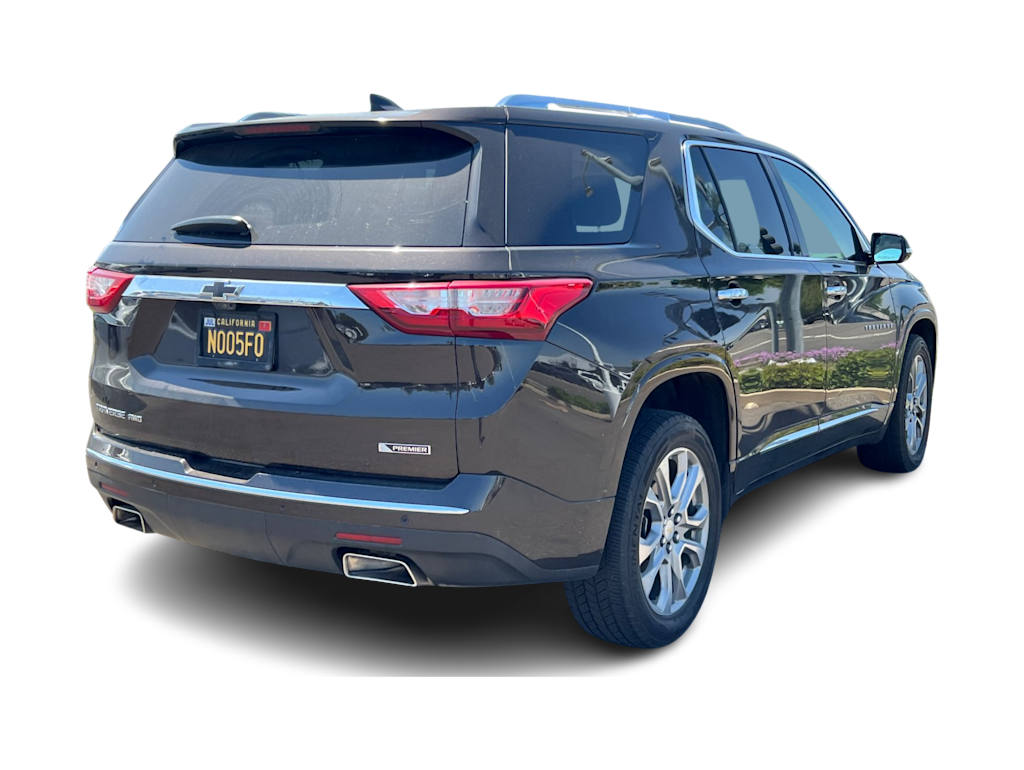 Thumbnail: 2018 Chevrolet Traverse - 10
