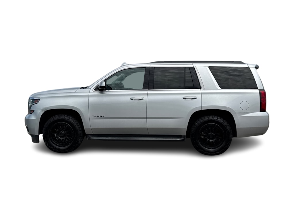 Thumbnail: 2019 Chevrolet Tahoe - 3