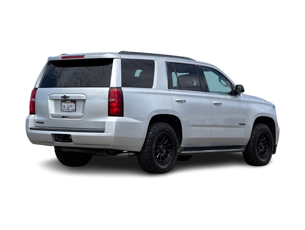 Thumbnail: 2019 Chevrolet Tahoe - 17