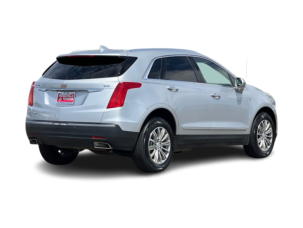 Thumbnail: 2017 Cadillac XT5 - 18