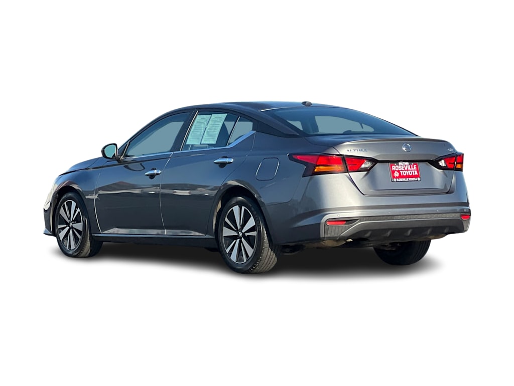 Thumbnail: 2022 Nissan Altima - 4