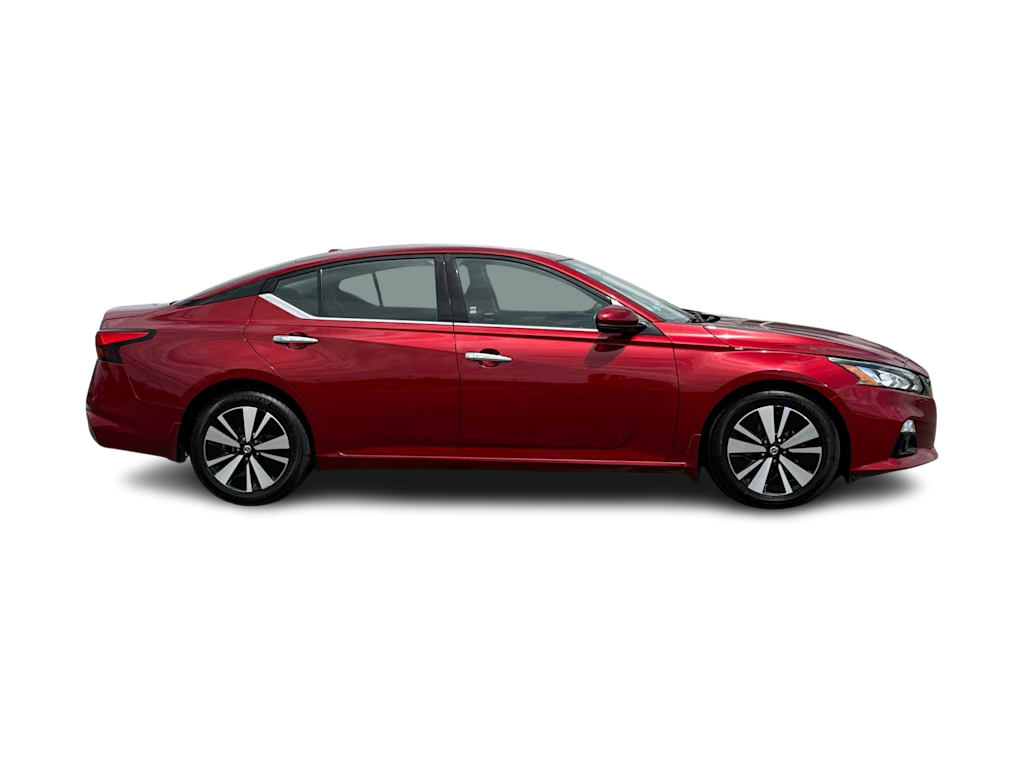 Thumbnail: 2020 Nissan Altima - 19