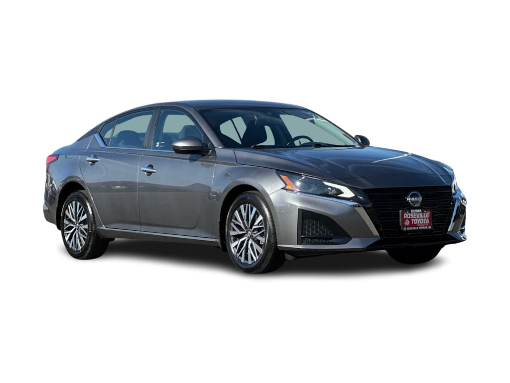 2023 Nissan Altima SV 18