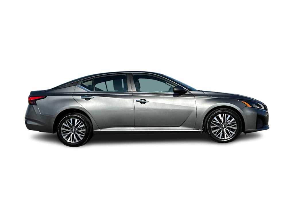 2023 Nissan Altima SV 19