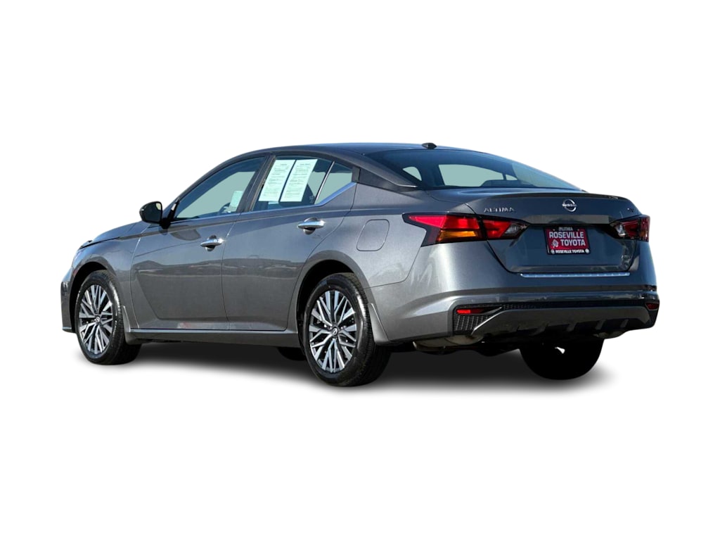 2023 Nissan Altima SV 4