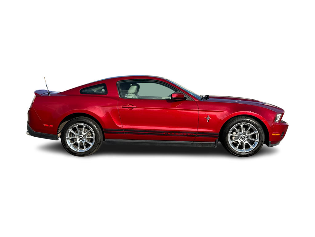 Thumbnail: 2010 Ford Mustang - 20