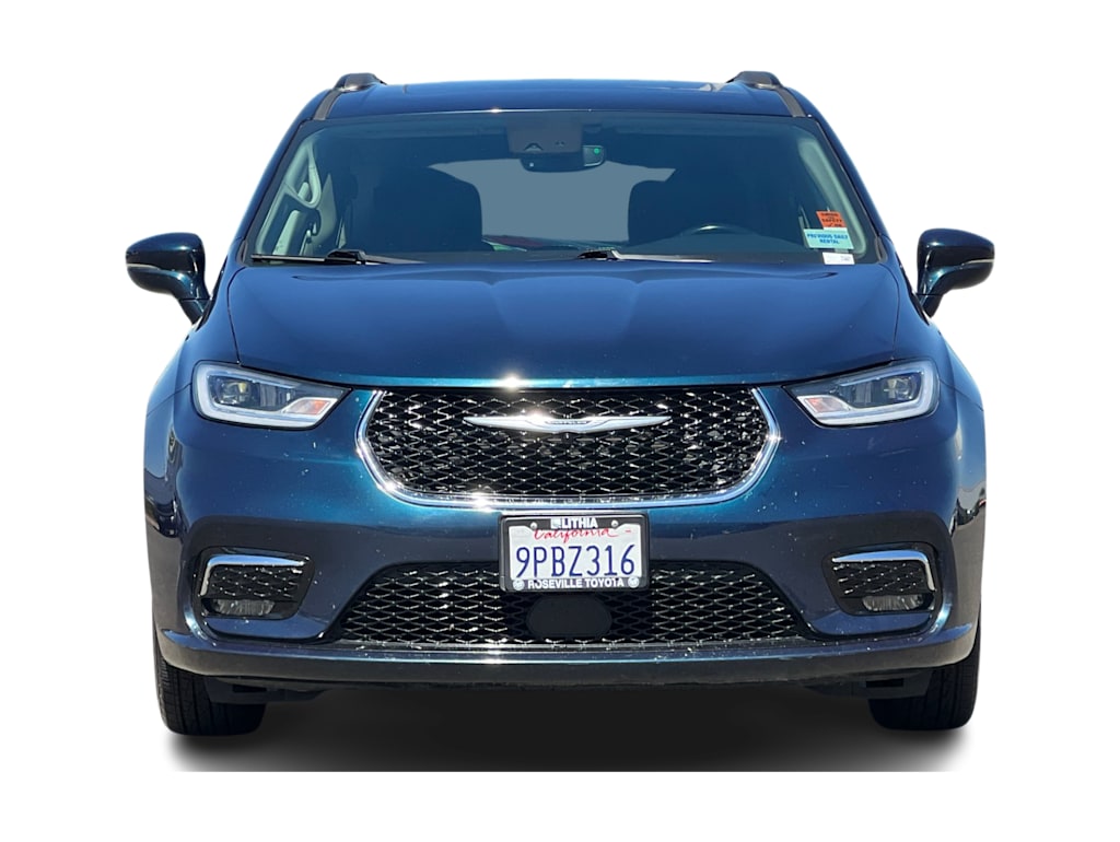 Thumbnail: 2021 Chrysler Pacifica - 6