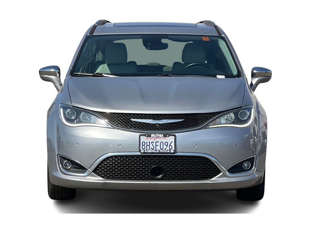 Thumbnail: 2017 Chrysler Pacifica - 6