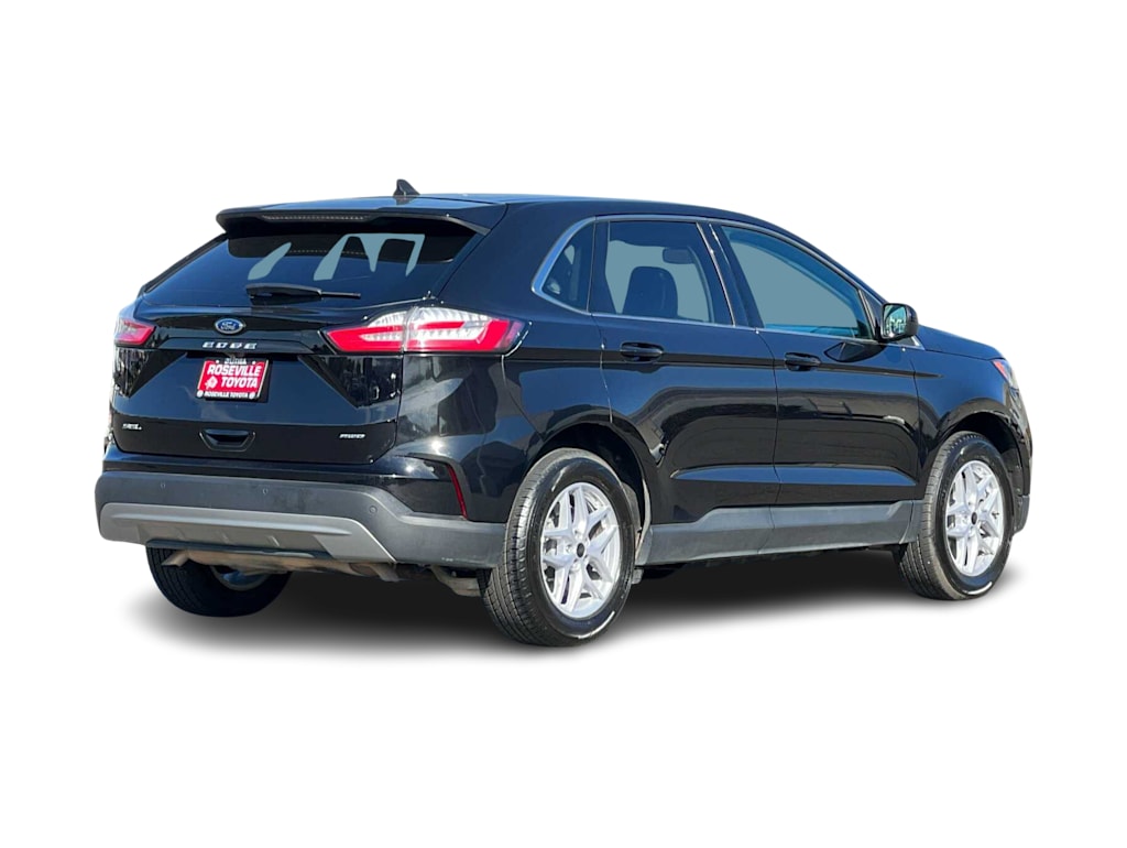 2023 Ford Edge SEL 15