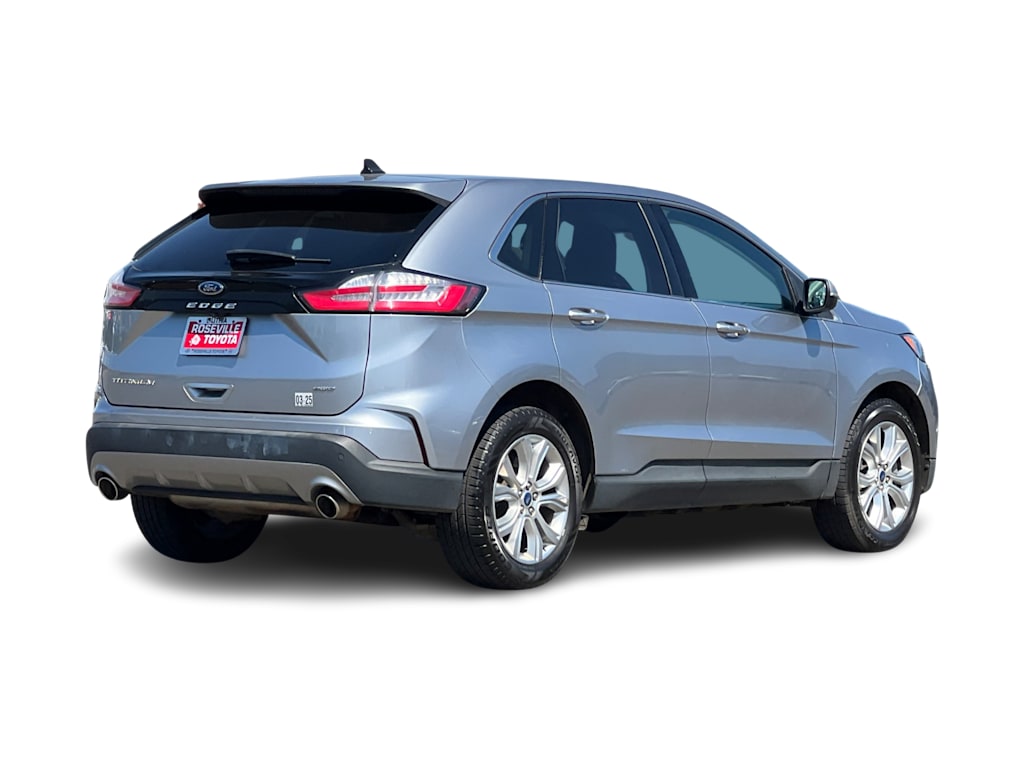 Thumbnail: 2022 Ford Edge - 17