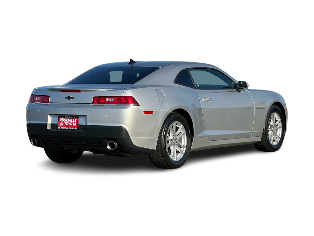 2015 Chevrolet Camaro LS 17