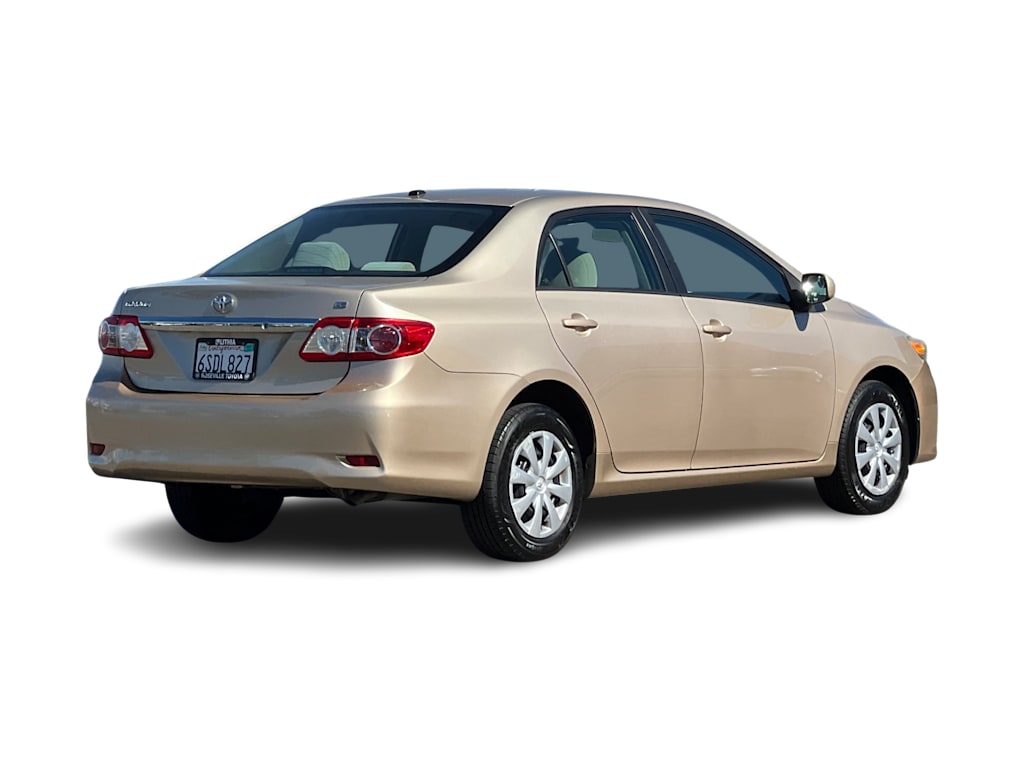Thumbnail: 2011 Toyota Corolla - 17
