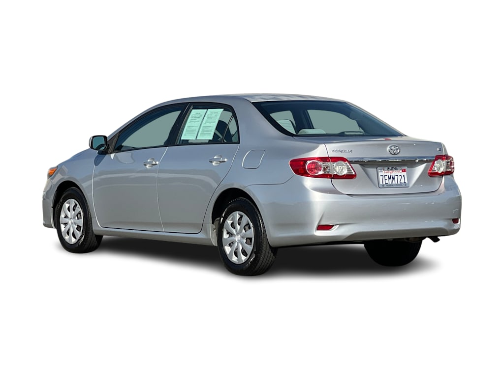Thumbnail: 2011 Toyota Corolla - 4