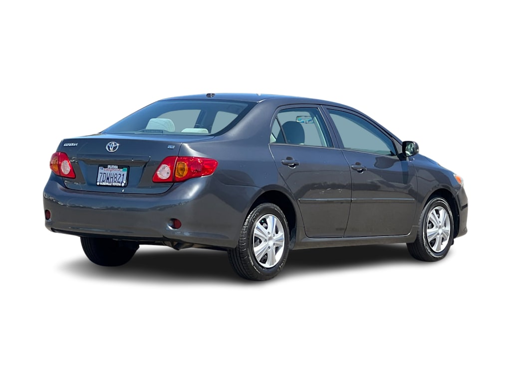 Thumbnail: 2010 Toyota Corolla - 17