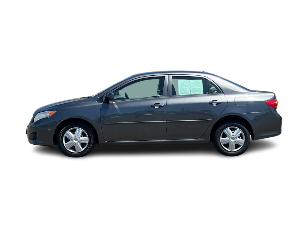Thumbnail: 2010 Toyota Corolla - 3
