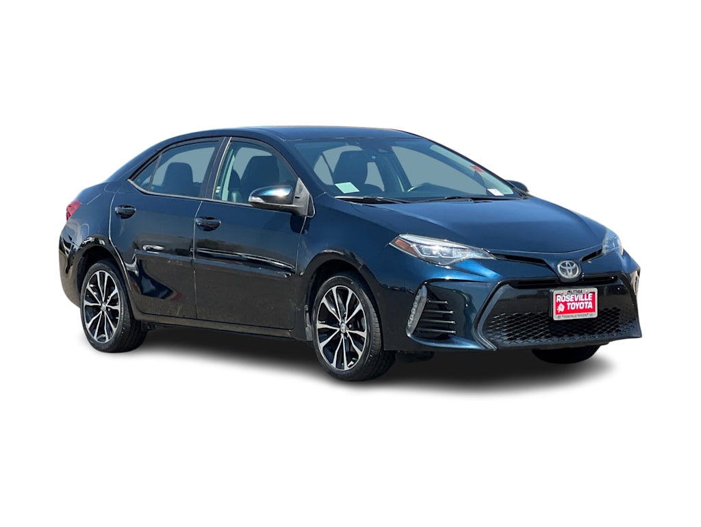 Thumbnail: 2018 Toyota Corolla - 16