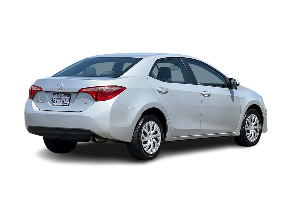 Thumbnail: 2017 Toyota Corolla - 17
