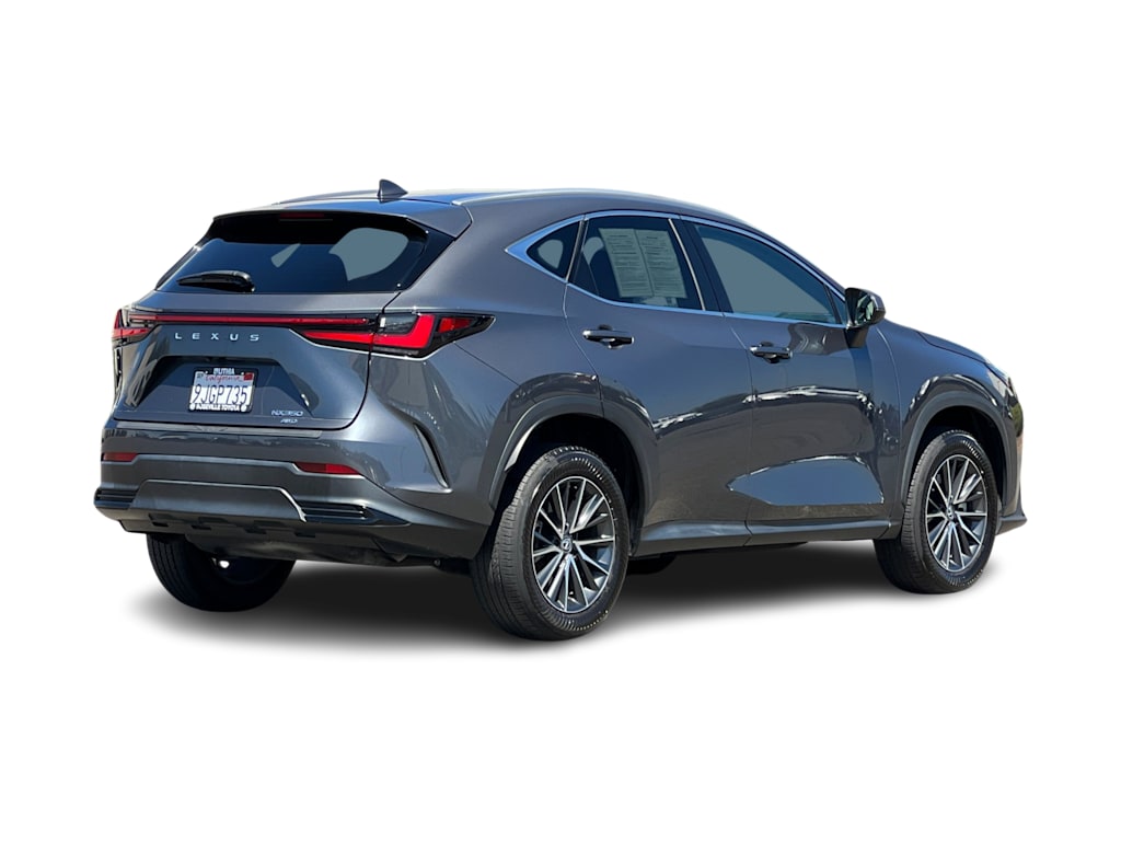 Thumbnail: 2024 Lexus ES - 18