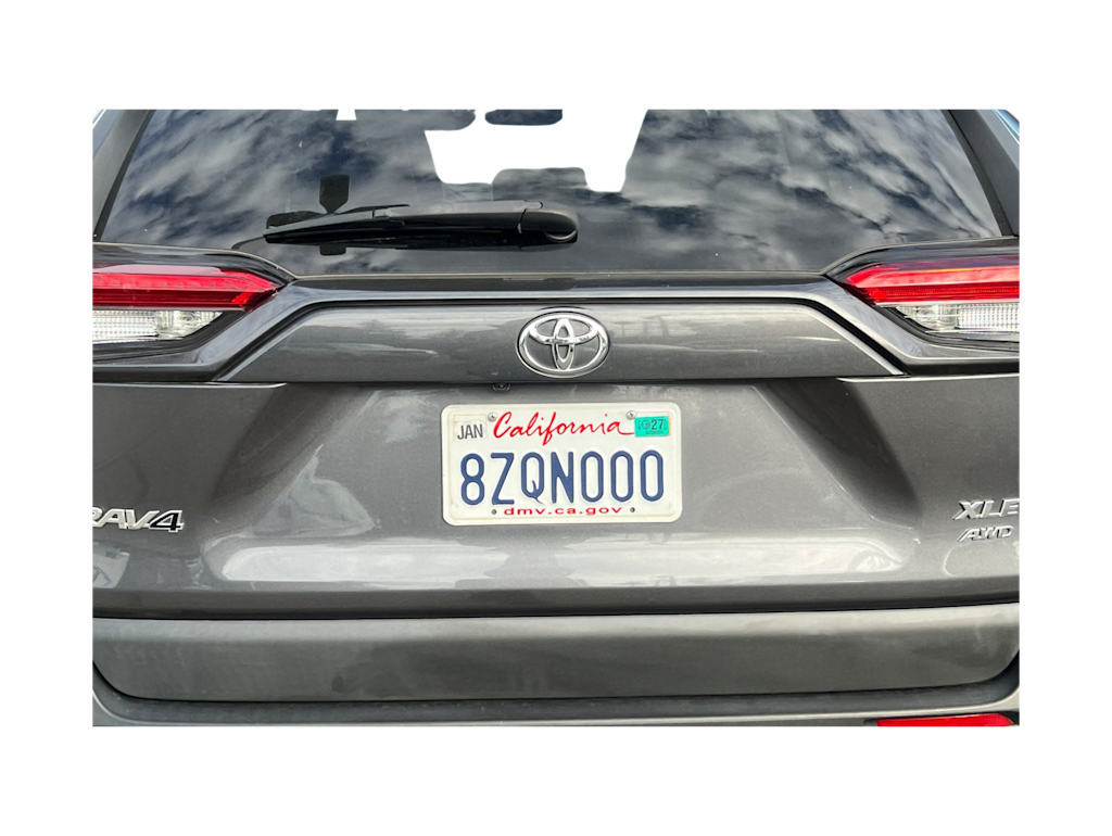 Thumbnail: 2021 Toyota RAV4 - 20