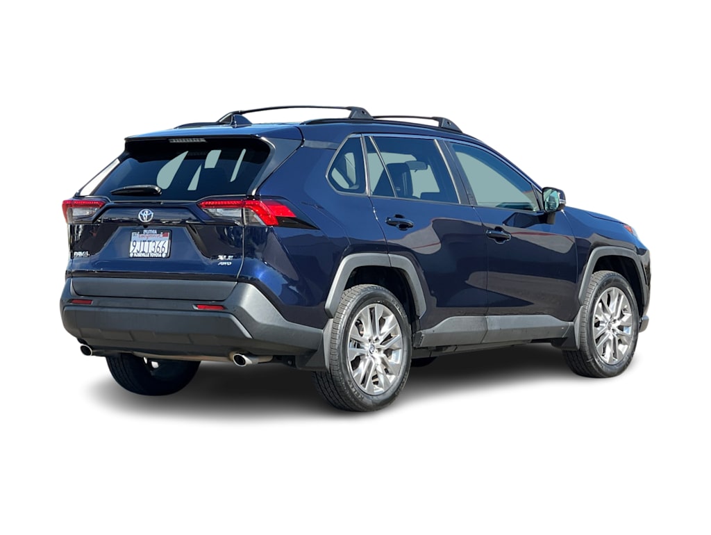 Thumbnail: 2023 Toyota RAV4 - 18