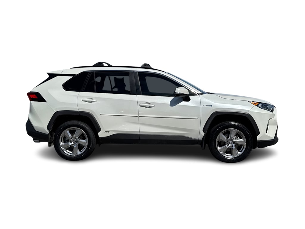 Thumbnail: 2021 Toyota RAV4 - 20