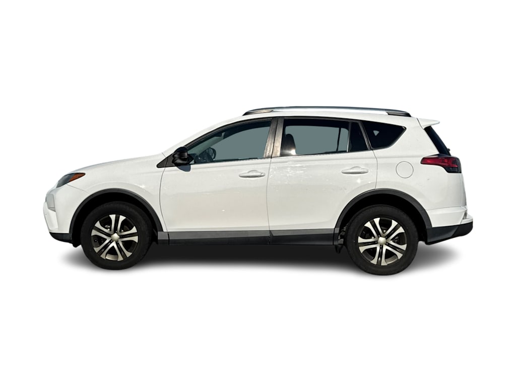 Thumbnail: 2016 Toyota RAV4 - 2