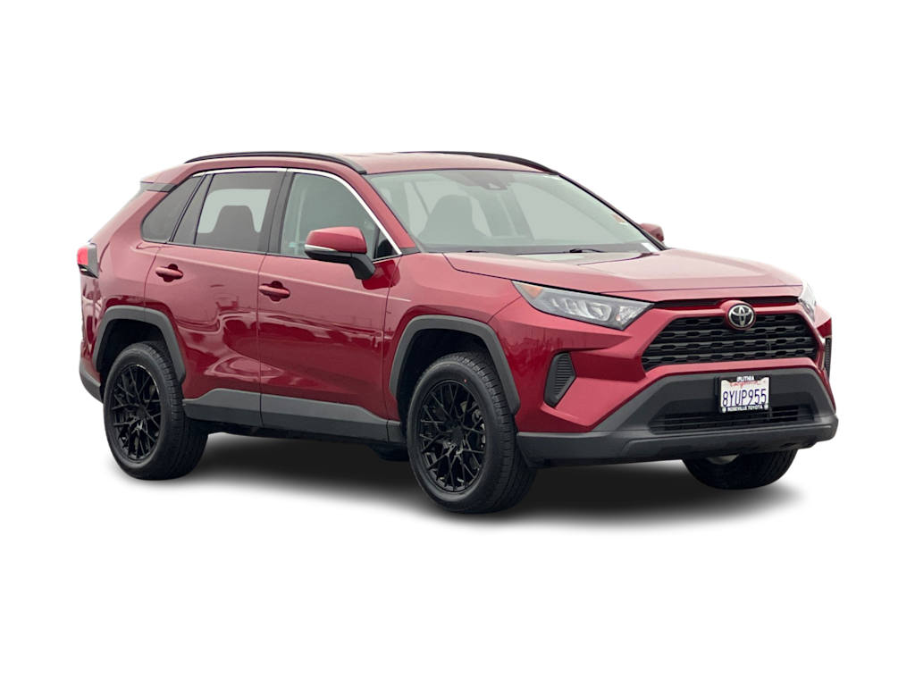 2020 Toyota RAV4 LE 19