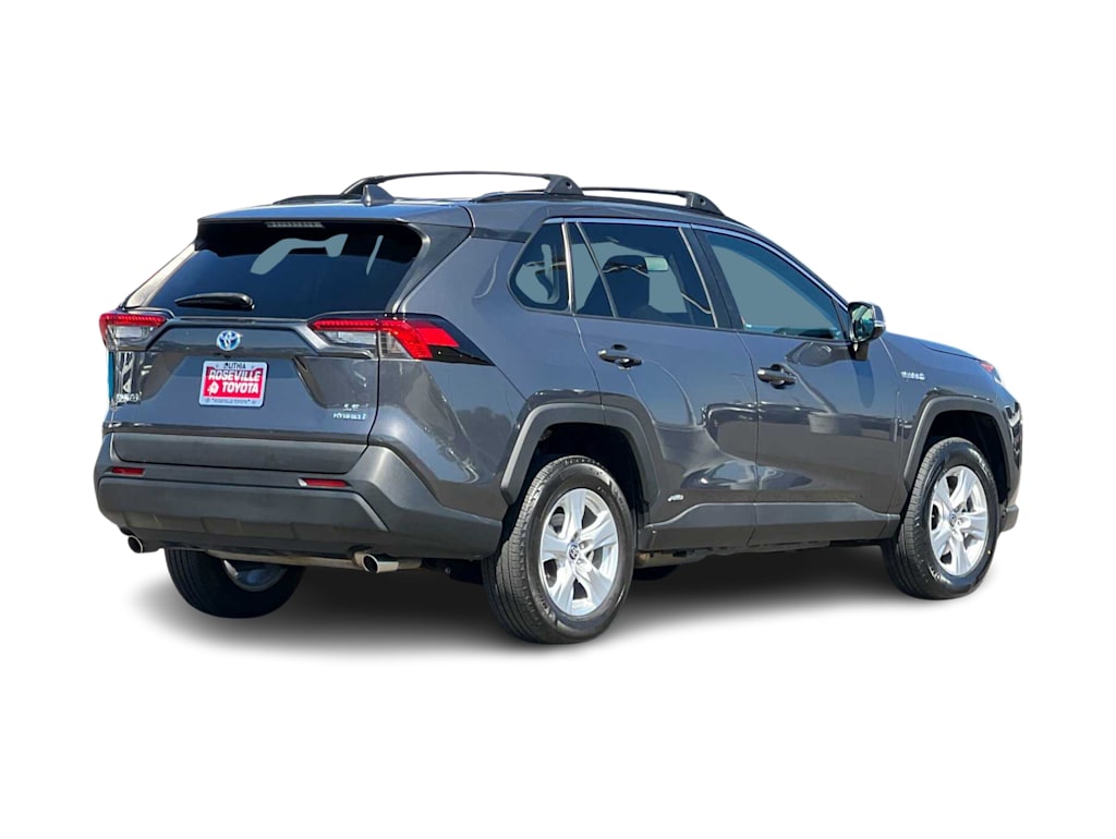 Thumbnail: 2021 Toyota RAV4 - 17