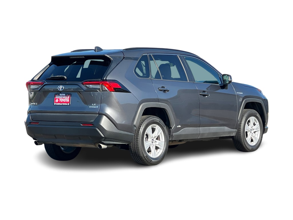 Thumbnail: 2020 Toyota RAV4 - 17