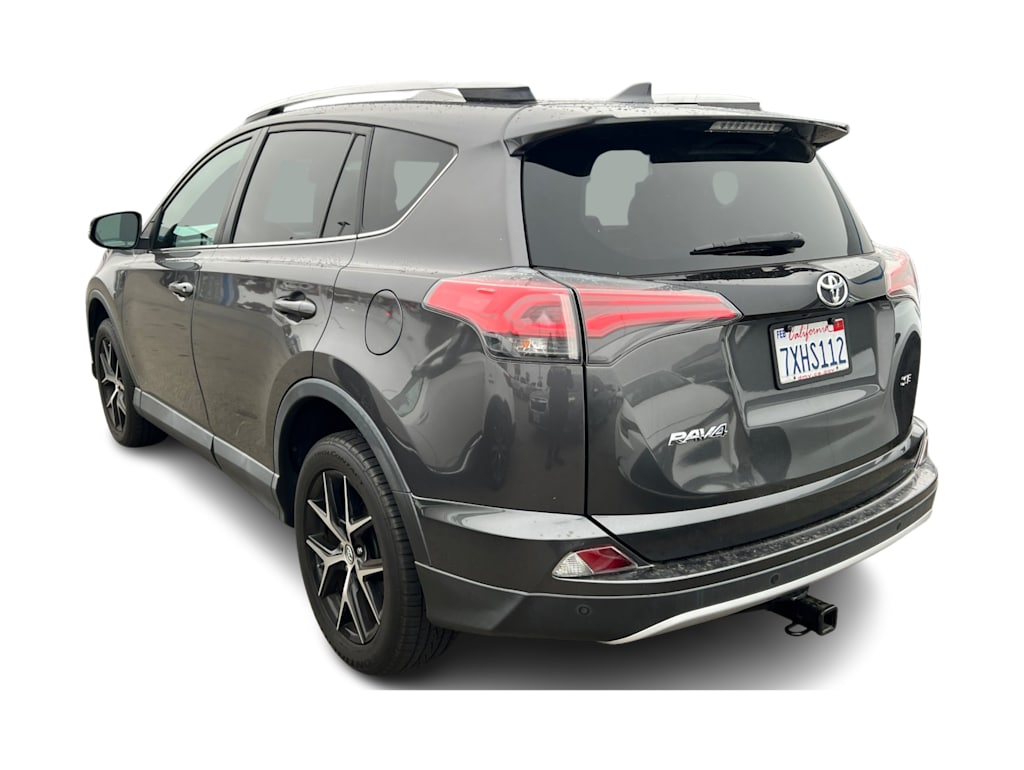 Thumbnail: 2016 Toyota RAV4 - 2
