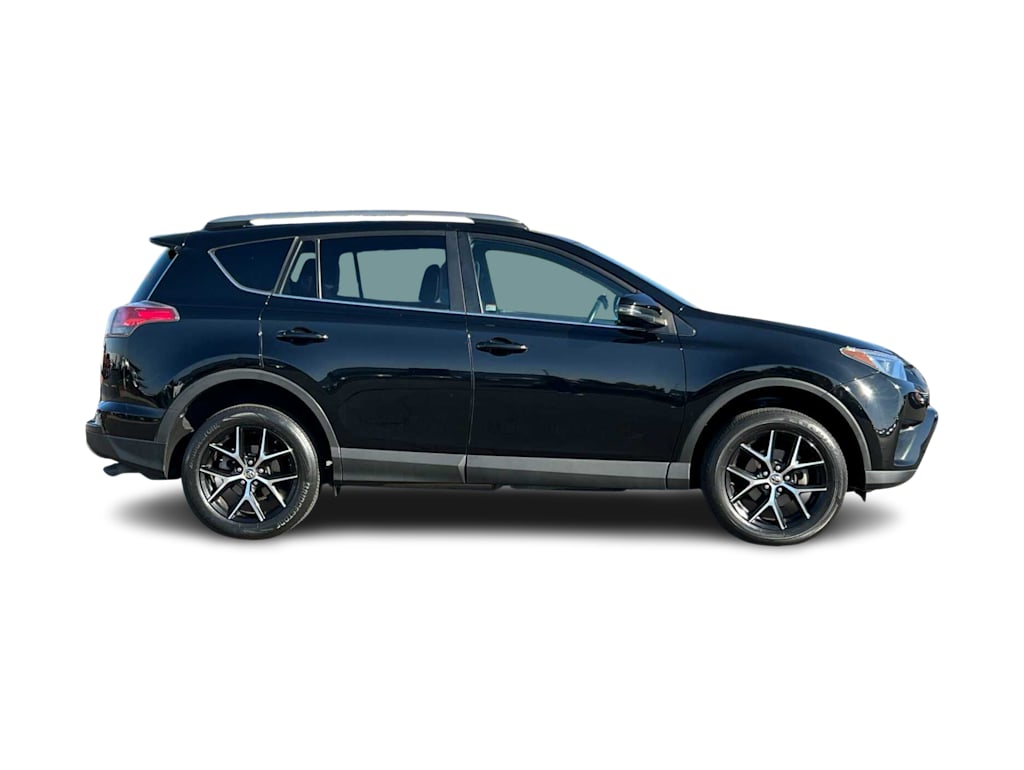 2018 Toyota RAV4 SE 20