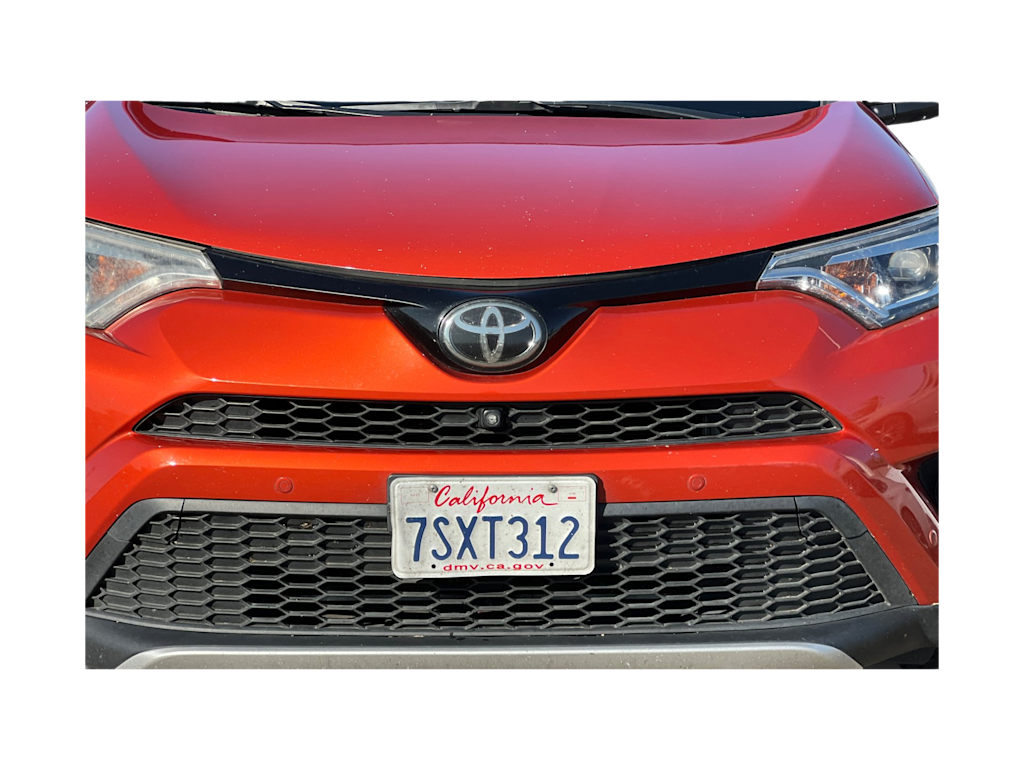 Thumbnail: 2016 Toyota RAV4 - 17
