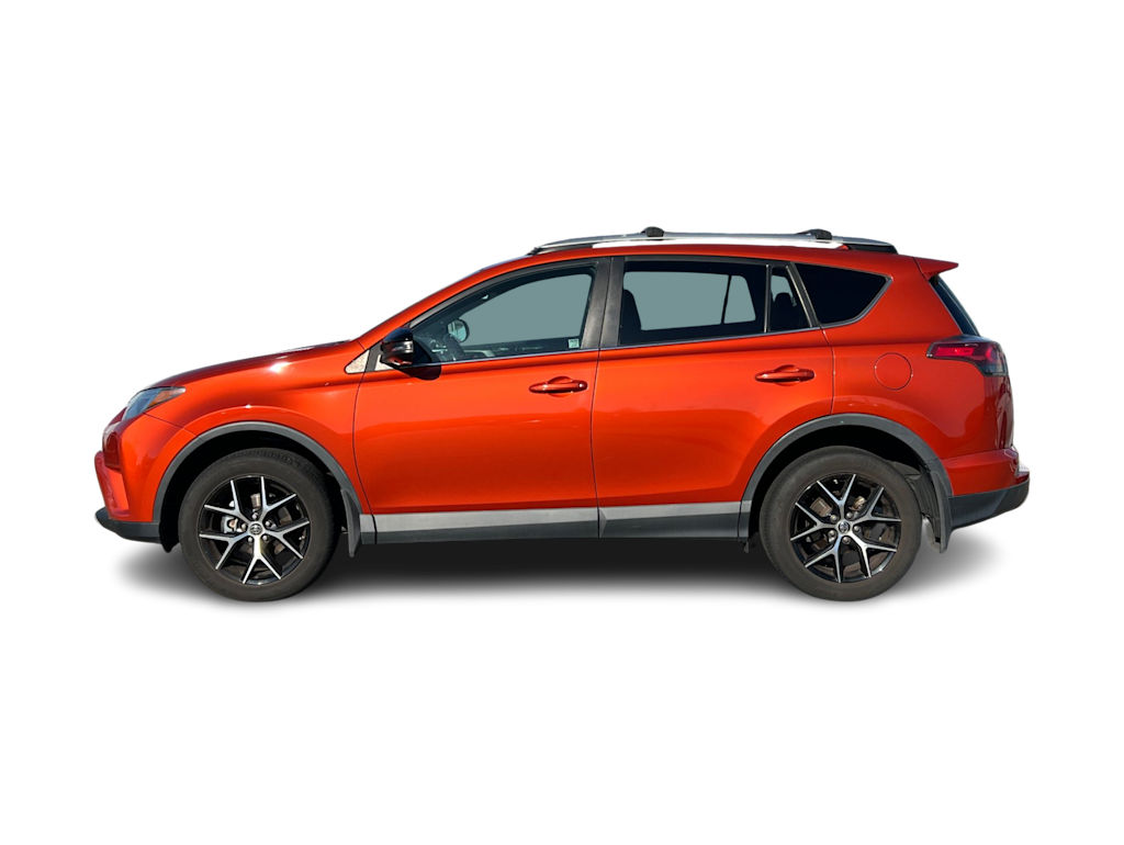 Thumbnail: 2016 Toyota RAV4 - 3