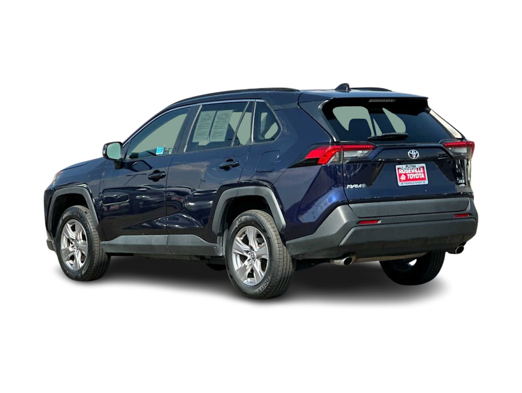 Thumbnail: 2022 Toyota RAV4 - 4