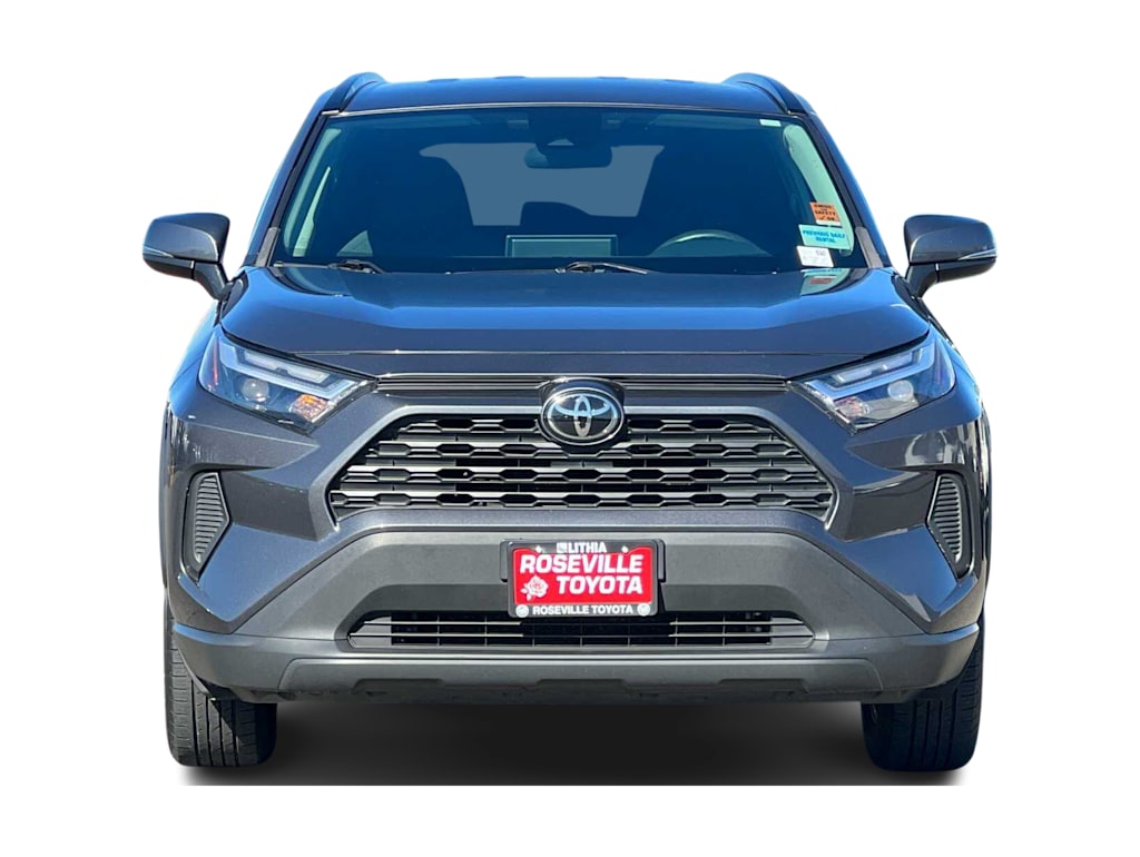 2022 Toyota RAV4 XLE 6