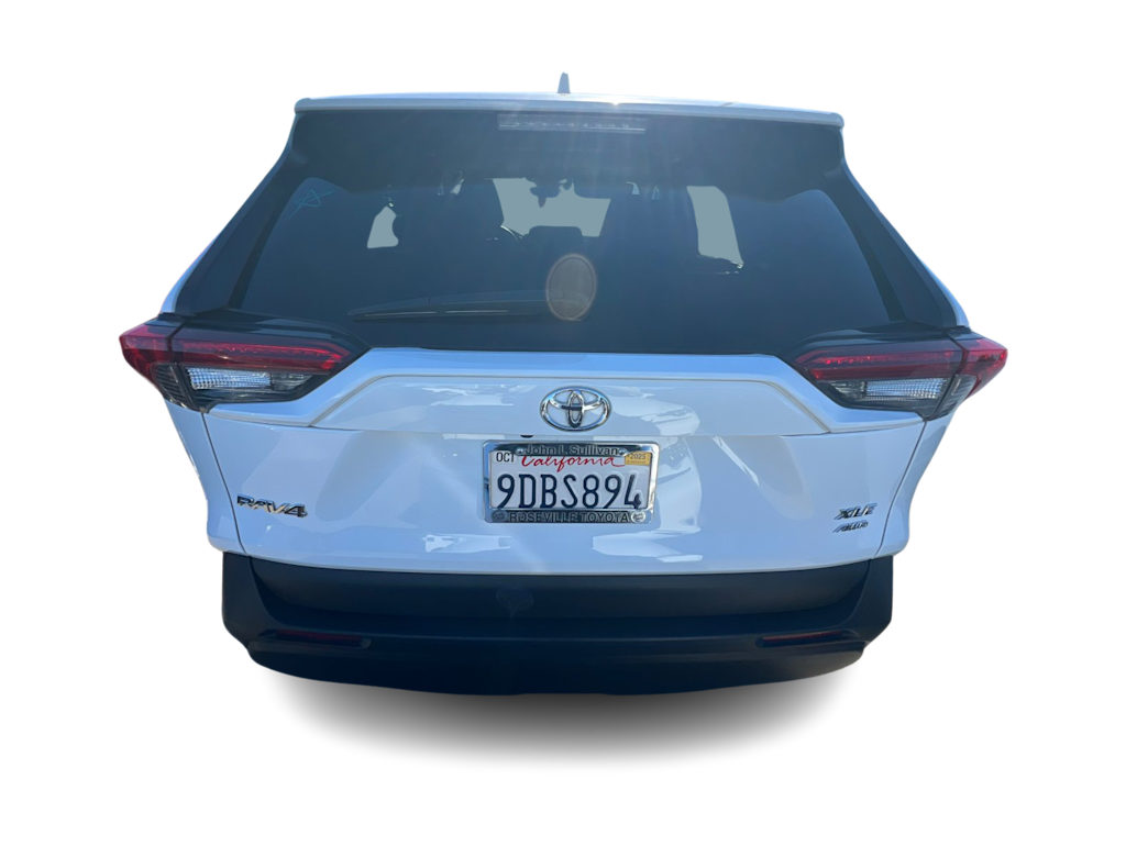 Thumbnail: 2022 Toyota RAV4 - 3