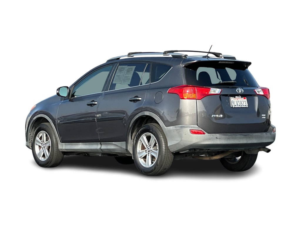 Thumbnail: 2015 Toyota RAV4 - 4