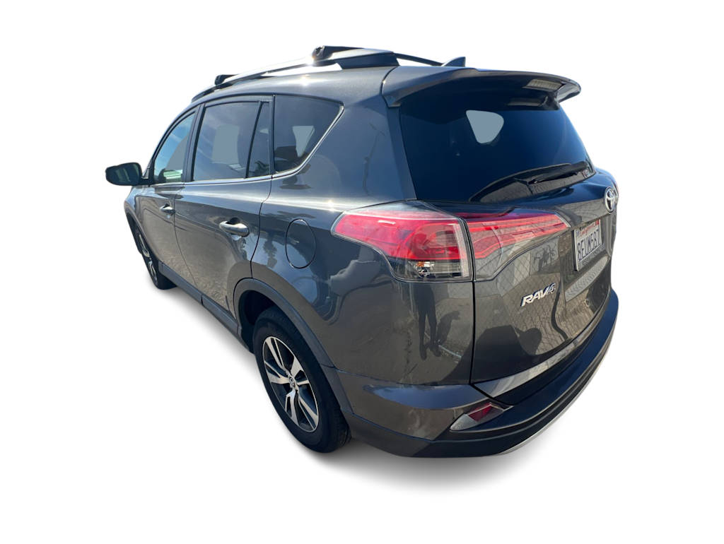 Thumbnail: 2018 Toyota RAV4 - 2