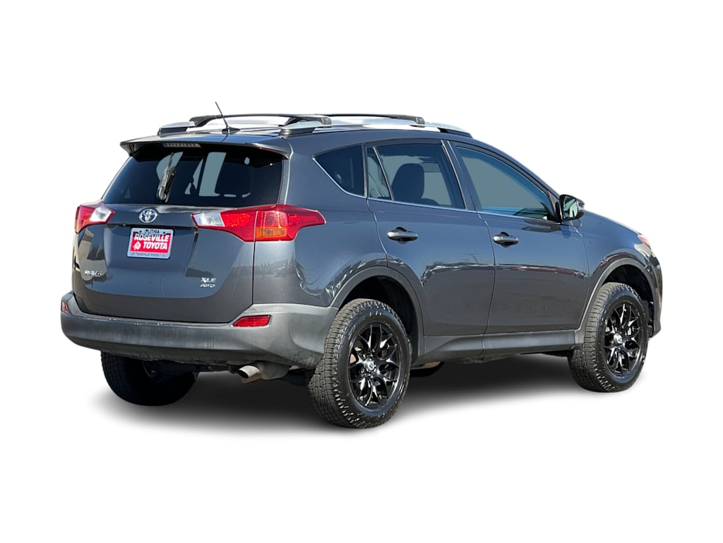 Thumbnail: 2014 Toyota RAV4 - 18