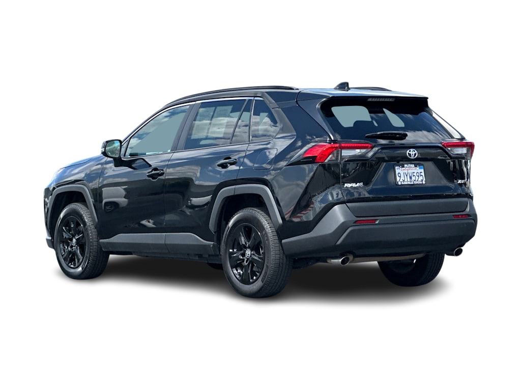 Thumbnail: 2022 Toyota RAV4 - 4