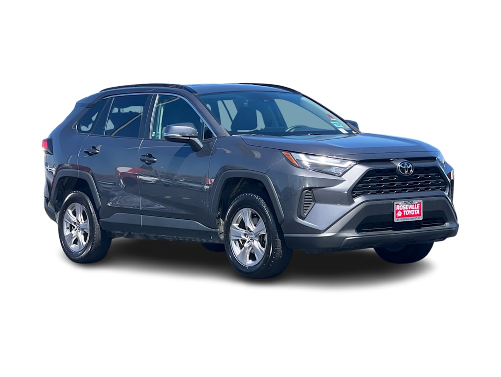 Thumbnail: 2022 Toyota RAV4 - 18