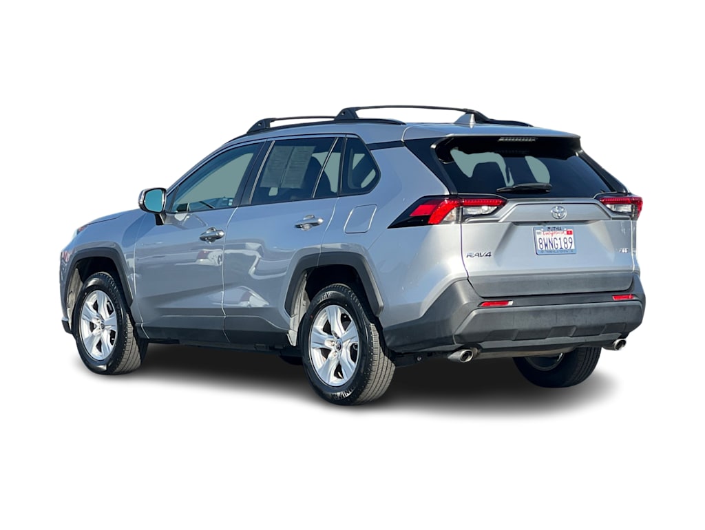 Thumbnail: 2021 Toyota RAV4 - 4