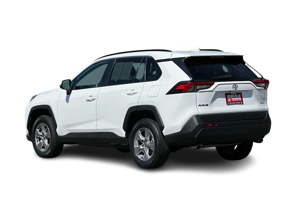 2022 Toyota RAV4 XLE 4