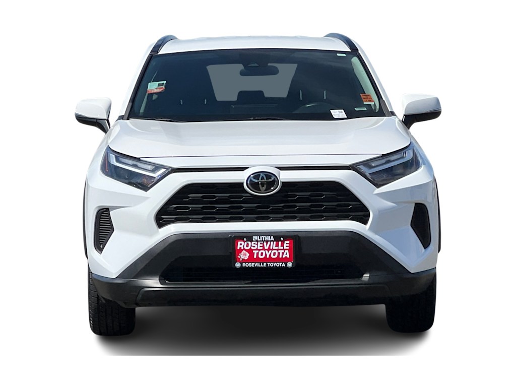 2022 Toyota RAV4 XLE 6