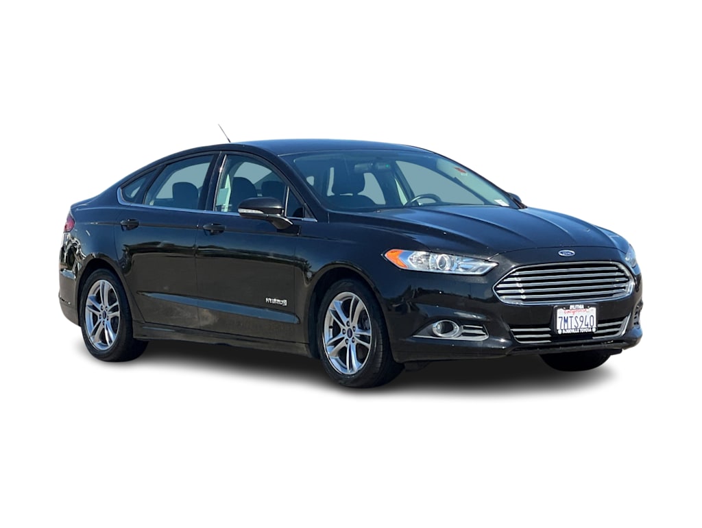 Thumbnail: 2015 Ford Fusion - 18