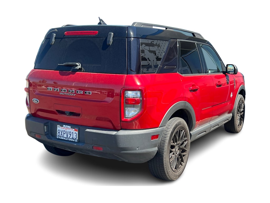 Thumbnail: 2021 Ford Bronco Sport - 11
