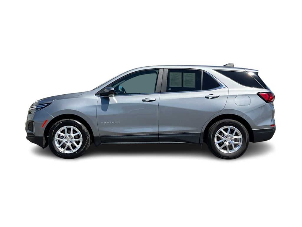 Thumbnail: 2023 Chevrolet Equinox - 3