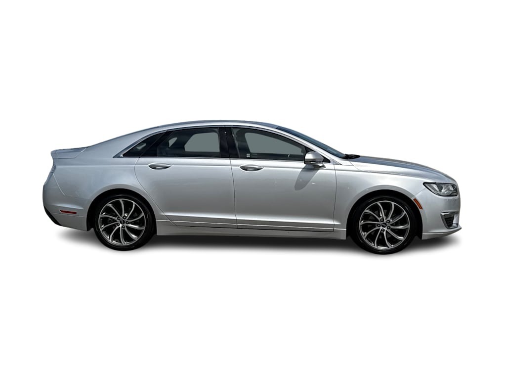 Thumbnail: 2019 Lincoln MKZ - 17